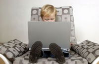 Intensely Reading the Laptop
