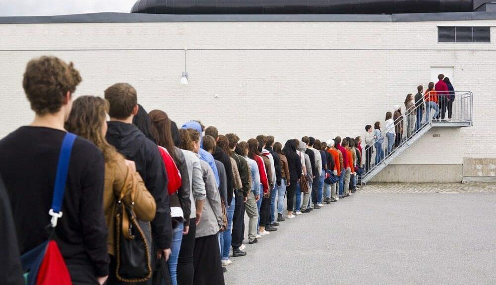 line people