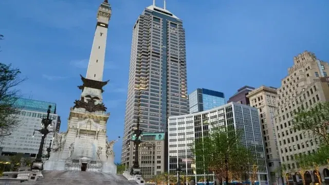 indy monument circle