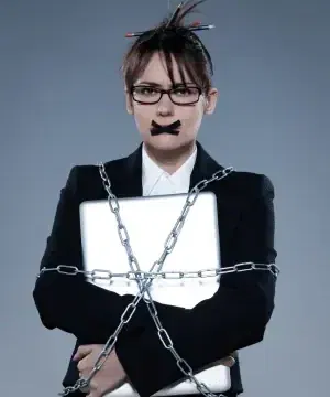 laptop criminal