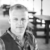 Barry Kelly