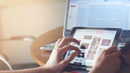 consumer engaging with website