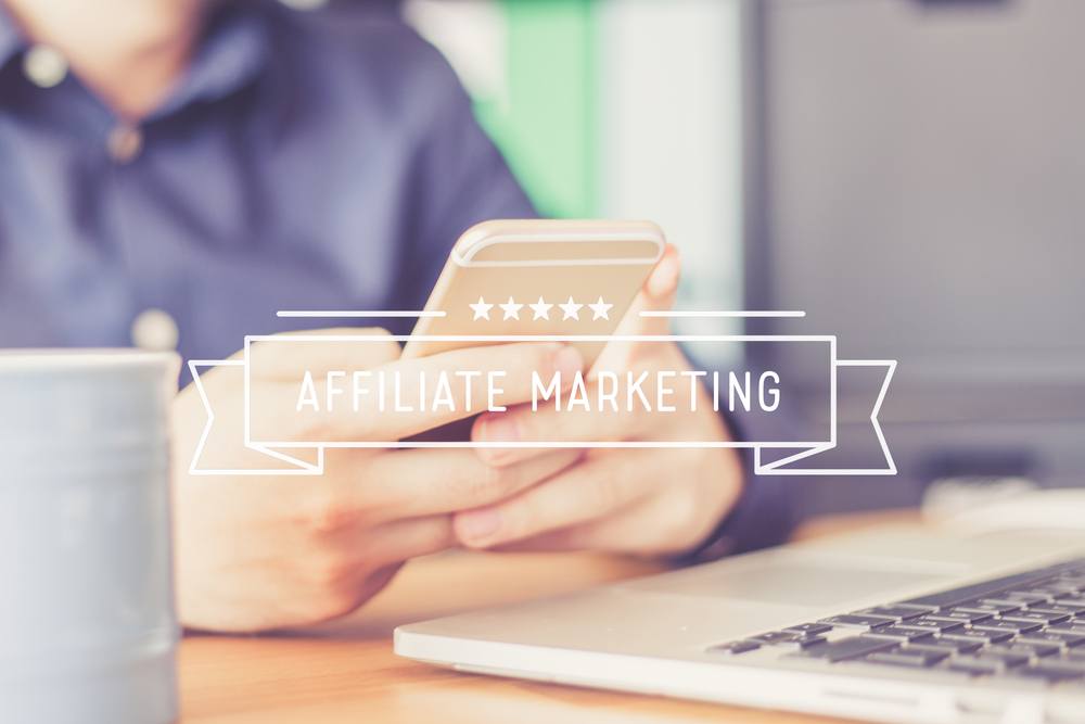 Three Dangers of Affiliate Marketing and How to Avoid Them 1 Affiliate Marketing
