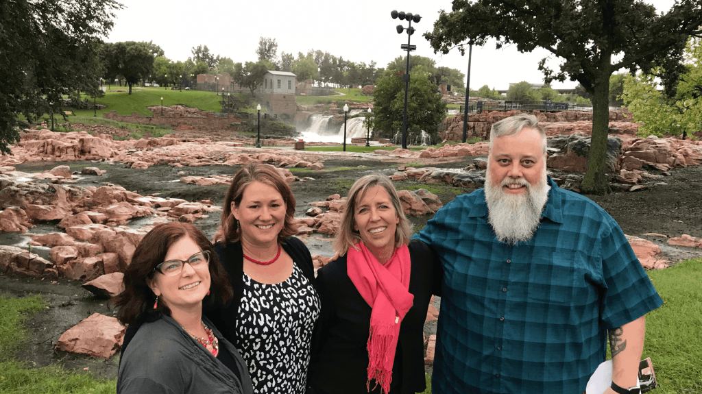 Sioux Falls, Public Speaking